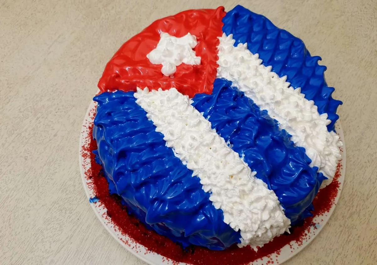 Cake Cubano