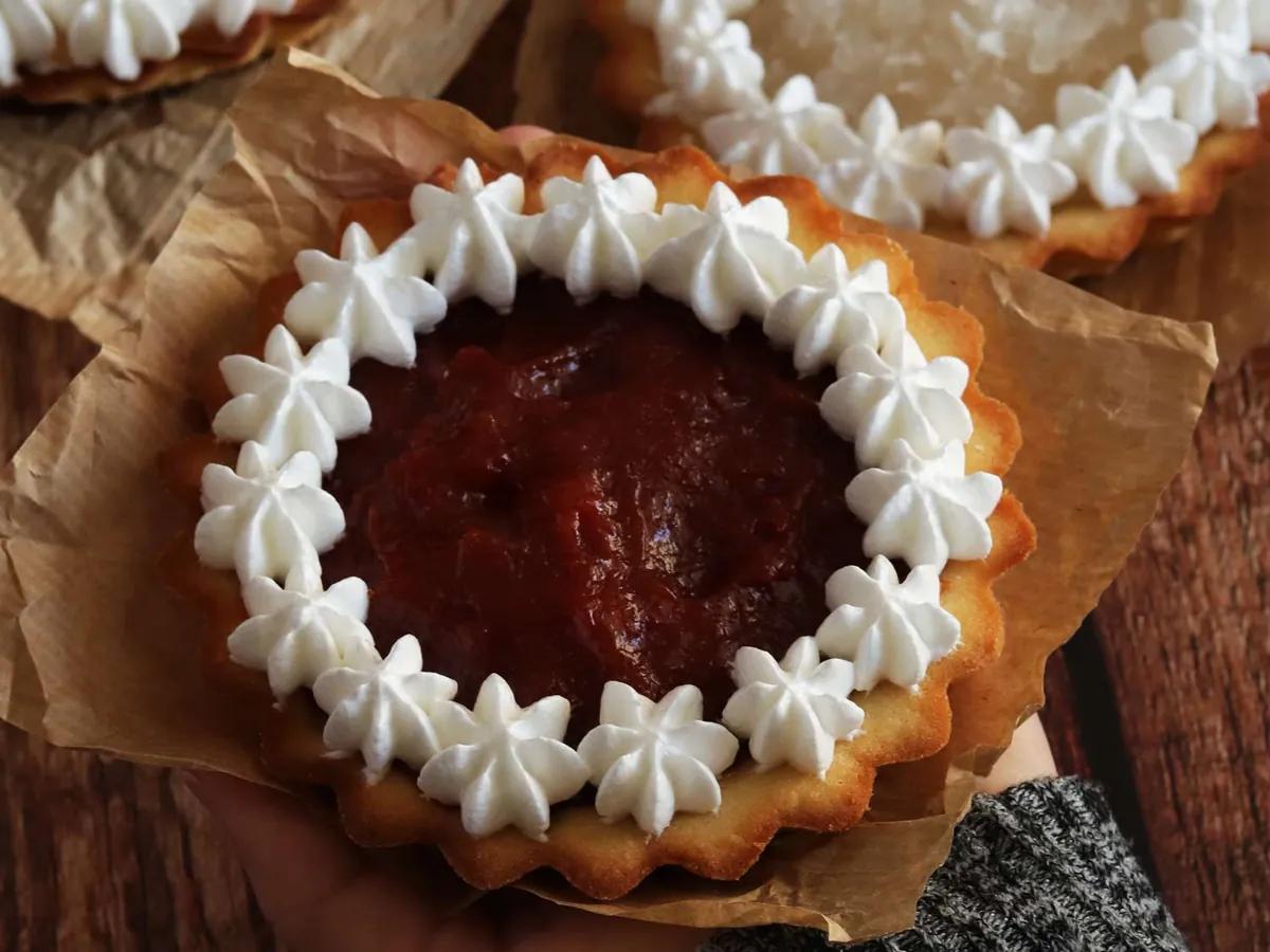 Homemade Cuban-Style Sweet Tartlets